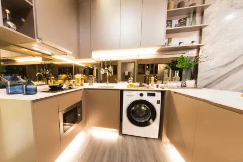 Кондоминиум с 2 спальнями в Клонг Тоэй, Бангкок, Таиланд № 153257 - фото 2