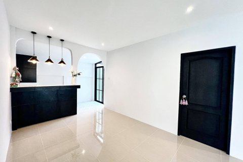 House in Pa Klok, Thailand 3 bedrooms № 153259 - photo 13