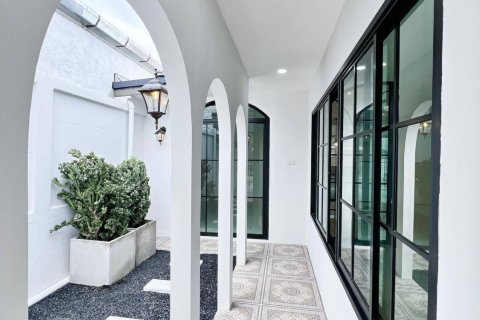 House in Pa Klok, Thailand 3 bedrooms № 153259 - photo 14