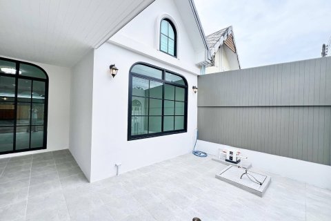 House in Pa Klok, Thailand 3 bedrooms № 153259 - photo 4