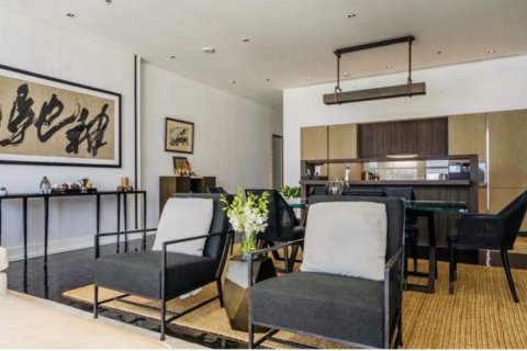 Condo in Bang Rak, Bangkok, Thailand, 3 bedrooms  № 136961 - photo 9