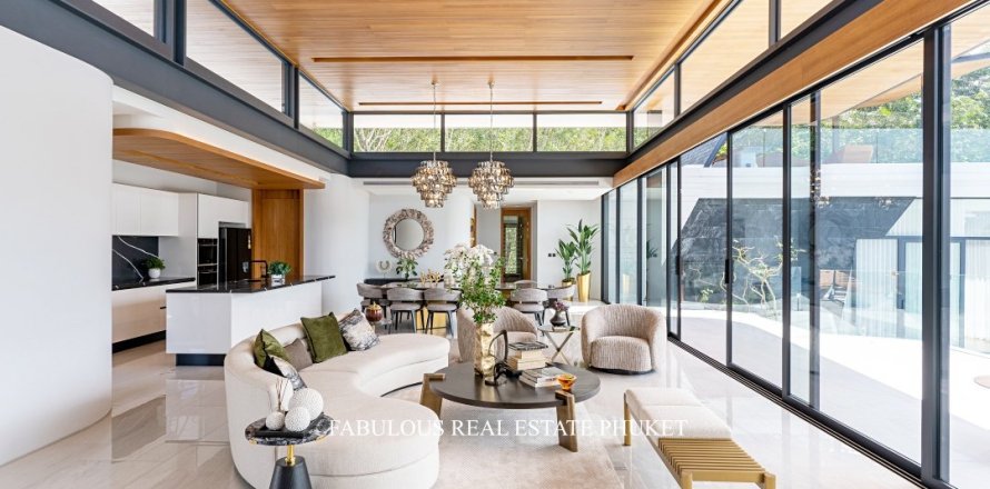 Villa in Bang Tao, Thailand 5 bedrooms № 179592