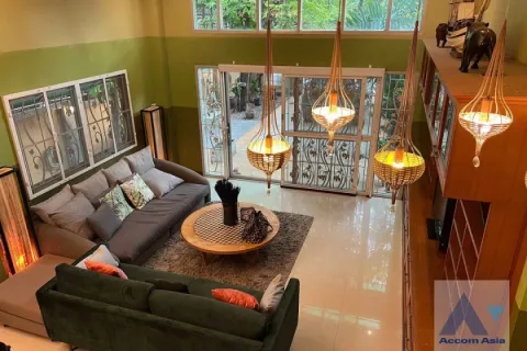 Reihenhaus in Phra Khanong, Bangkok, Thailand 3 Schlafzimmer № 215430 - Foto 4