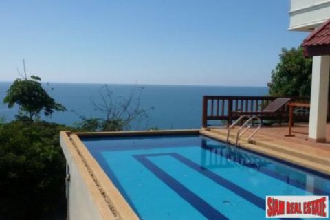 Villa in Ko Lanta Yai, Thailand 5 bedrooms № 192761