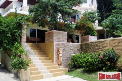 Apartment in Ko Lanta Yai, Thailand 3 bedrooms № 192764 - photo 5