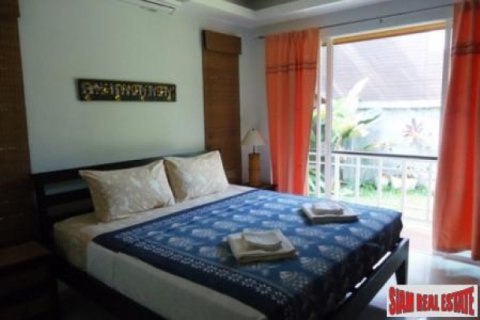 Villa in Ko Lanta Yai, Thailand 4 bedrooms № 192763 - photo 3