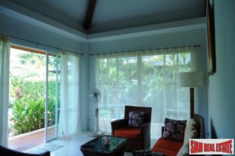 Villa in Ko Lanta Yai, Thailand 4 bedrooms № 192763 - photo 4