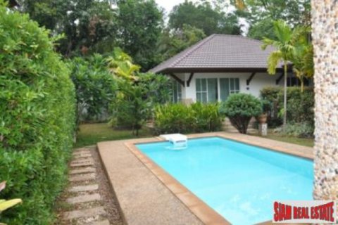 Villa in Ko Lanta Yai, Thailand 4 bedrooms № 192763