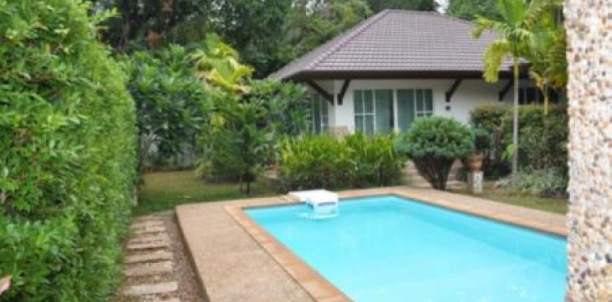 Villa in Ko Lanta Yai, Thailand 4 bedrooms № 192763