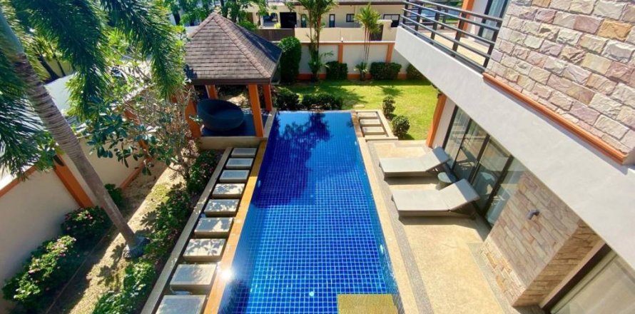 Вилла в Раваи, Таиланд с 3 спальнями  № 116908