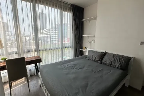 Кондоминиум с 2 спальнями в Чатучаке, Бангкок, Таиланд № 147295 - фото 10