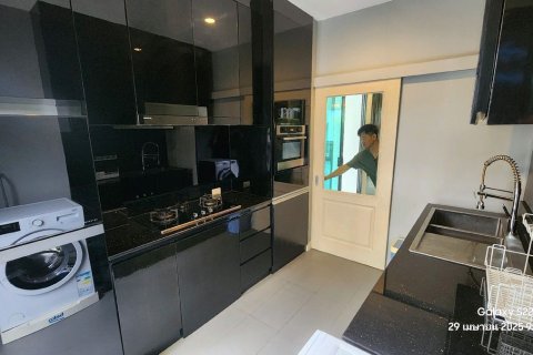 Дом в Правете, Бангкок, Таиланд с 5 спальнями  № 153615 - фото 3