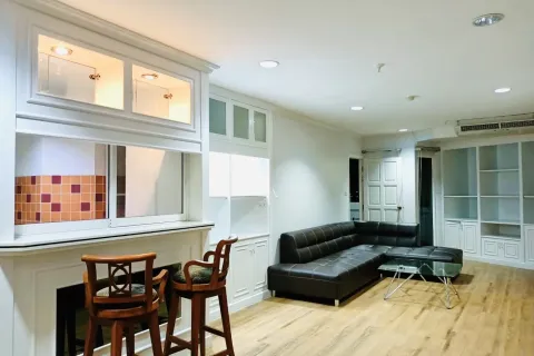 Condo in Watthana, Bangkok, Thailand, 3 bedrooms  № 153617 - photo 4