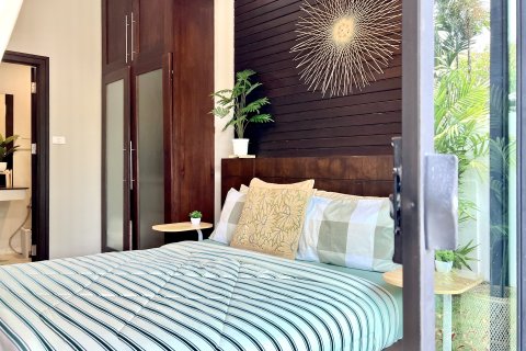 Villa in Phuket, Thailand 3 bedrooms № 167995 - photo 16
