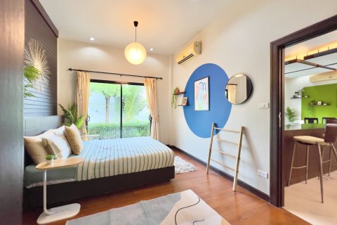 Villa in Phuket, Thailand 3 bedrooms № 167995 - photo 13