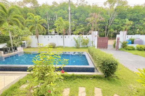 Villa in Phuket, Thailand 3 bedrooms № 167995 - photo 3