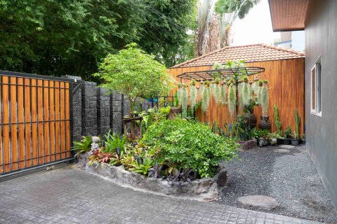 House in Phuket, Thailand 2 bedrooms № 167992 - photo 30