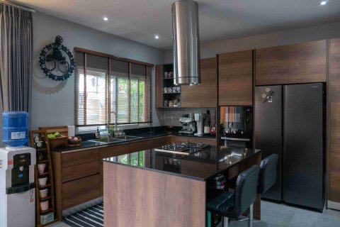 House in Phuket, Thailand 2 bedrooms № 167992 - photo 3