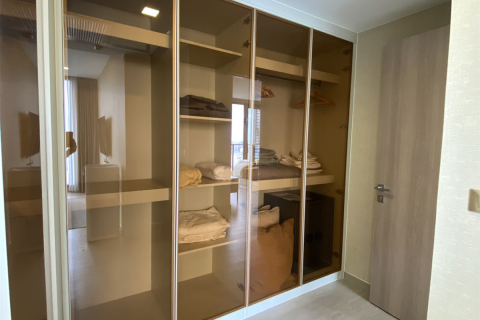 Condominio de 3 dormitorios en Bangkok, Tailandia № 233550 - foto 5