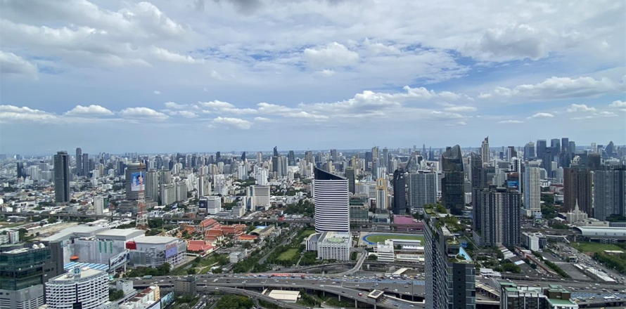 Condominio de 3 dormitorios en Bangkok, Tailandia № 233550