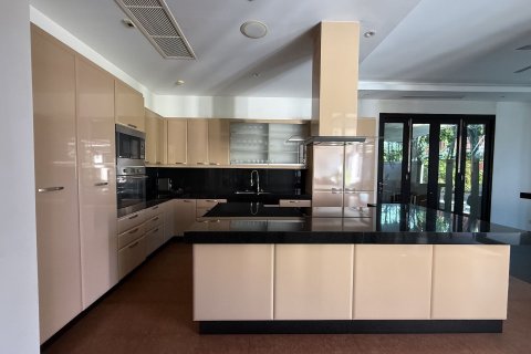 Villa in Hua Hin, Thailand 6 bedrooms № 164385 - photo 7