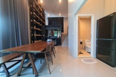 Townhouse in Bangkok, Thailand 3 bedrooms № 114746 - photo 5