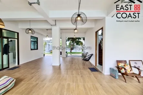Casa de 3 dormitorios en Pattaya, Tailandia № 213422 - foto 19