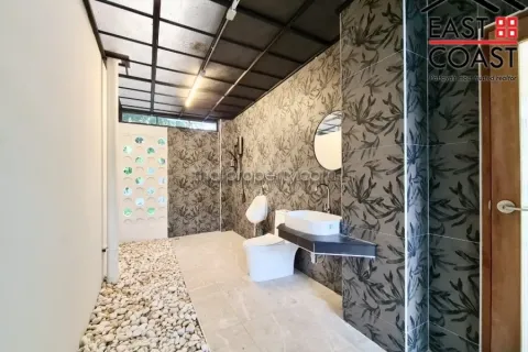Casa de 3 dormitorios en Pattaya, Tailandia № 213422 - foto 17