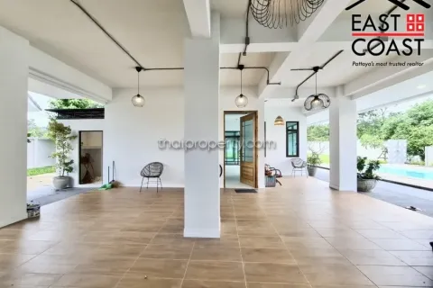 Casa de 3 dormitorios en Pattaya, Tailandia № 213422 - foto 30