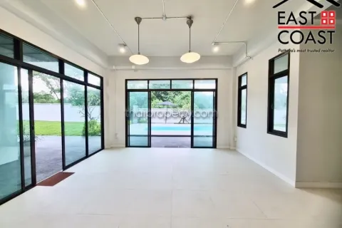 Casa de 3 dormitorios en Pattaya, Tailandia № 213422 - foto 6