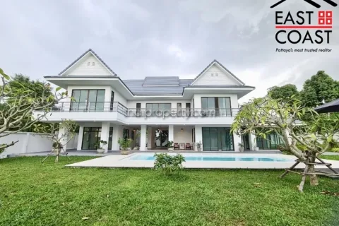 Casa de 3 dormitorios en Pattaya, Tailandia № 213422 - foto 4
