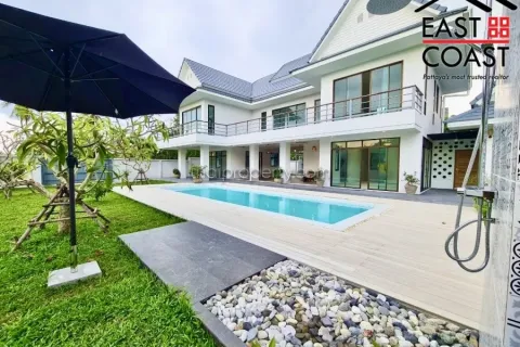 Casa de 3 dormitorios en Pattaya, Tailandia № 213422 - foto 3