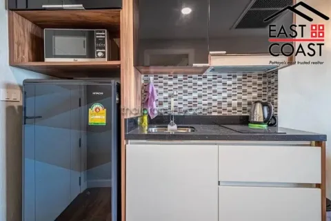 Estudio en el condominio en Jomtien Beach, Pattaya, Tailandia № 213418 - foto 11