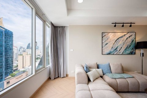 Condo in Bangkok, Thailand, 2 bedrooms  № 180597 - photo 5