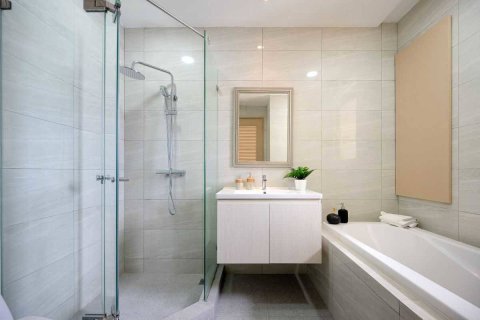 Condo in Bangkok, Thailand, 2 bedrooms  № 180597 - photo 19