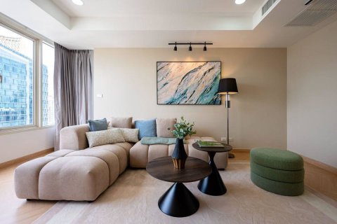 Condo in Bangkok, Thailand, 2 bedrooms  № 180597 - photo 4