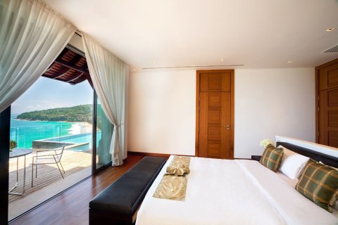 Дом в Пхукете, Таиланд с 5 спальнями  № 180598 - фото 20