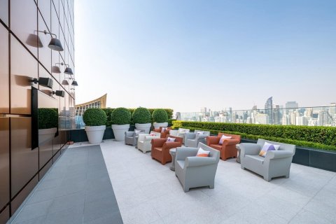 Condo à Watthana, Bangkok, Thaïlande, 1 chambre  № 133910 - photo 24