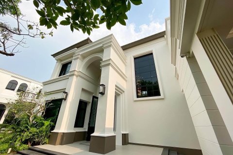 Villa in Suan Luang, Bangkok, Thailand 6 bedrooms № 134019 - photo 18