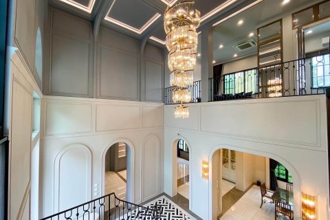 Villa in Suan Luang, Bangkok, Thailand 6 bedrooms № 134019 - photo 19