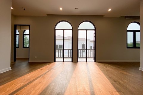 Villa in Suan Luang, Bangkok, Thailand 6 bedrooms № 134019 - photo 11