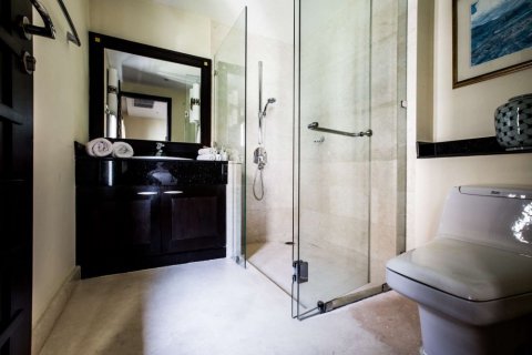 Villa on Layan Beach, Thailand 6 bedrooms № 134022 - photo 30