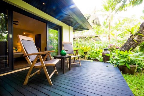 Villa on Layan Beach, Thailand 6 bedrooms № 134022 - photo 6