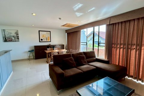 Condo in Pattaya, Thailand, 2 bedrooms № 155750 - photo 1