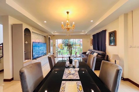 Студия в Чонбури, Таиланд № 155744 - фото 4