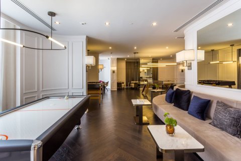 Condo in Bangkok, Thailand, 2 bedrooms  № 180605 - photo 29
