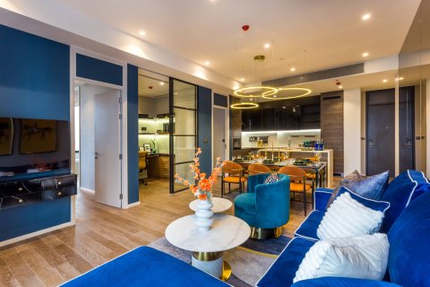 Condo in Bangkok, Thailand, 2 bedrooms  № 180605 - photo 4
