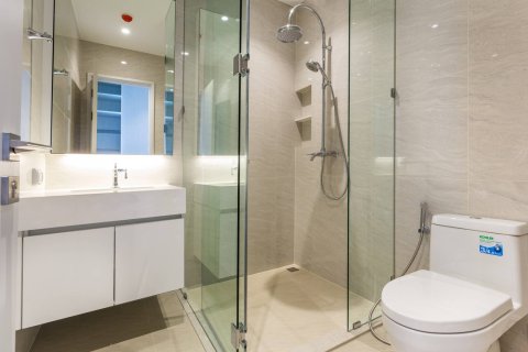 Condo in Bangkok, Thailand, 2 bedrooms  № 180605 - photo 25