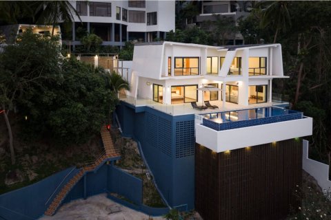 Villa in Ko Samui, Thailand 3 bedrooms № 159017 - photo 18