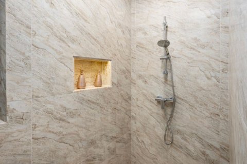 Villa in Ko Samui, Thailand 3 bedrooms № 159017 - photo 16